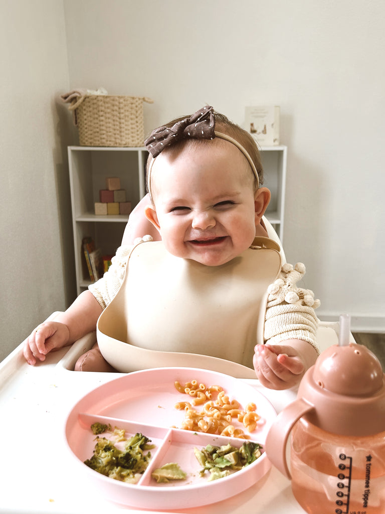 Exploring Baby-Led Weaning: A Science-Backed Approach to Starting Solids